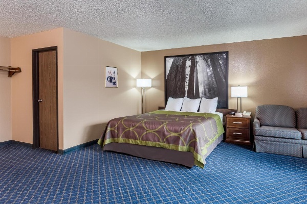 Super 8 by Wyndham Arcata Main image